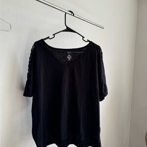 Sonoma brand, women’s tee with lace inset from neck to sleeve end.